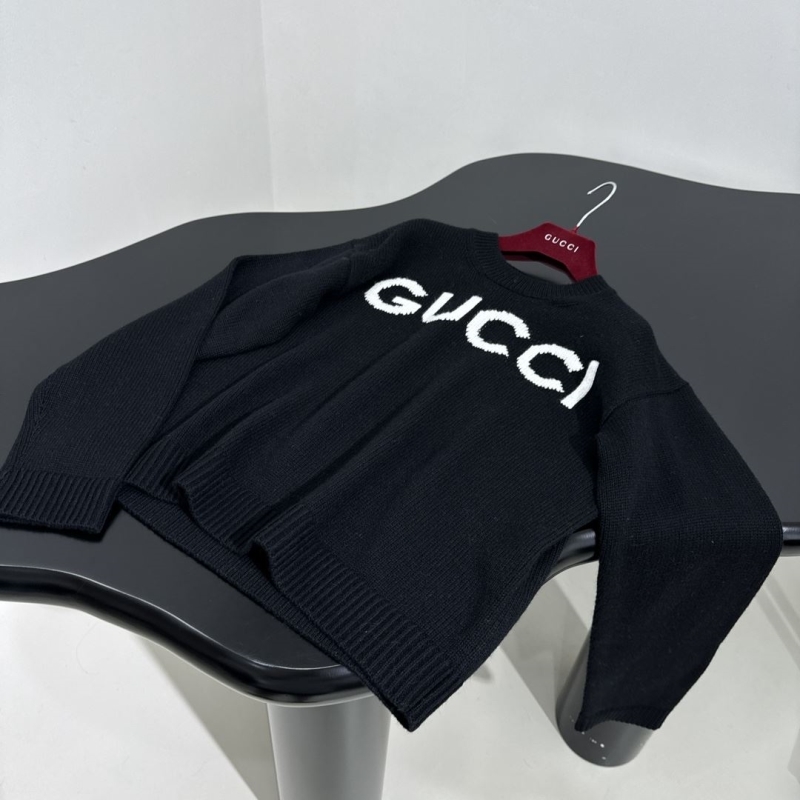 Gucci Sweaters